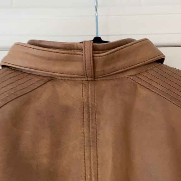 EUC Leather Jacket. Size Medium - Picture 5 of 7